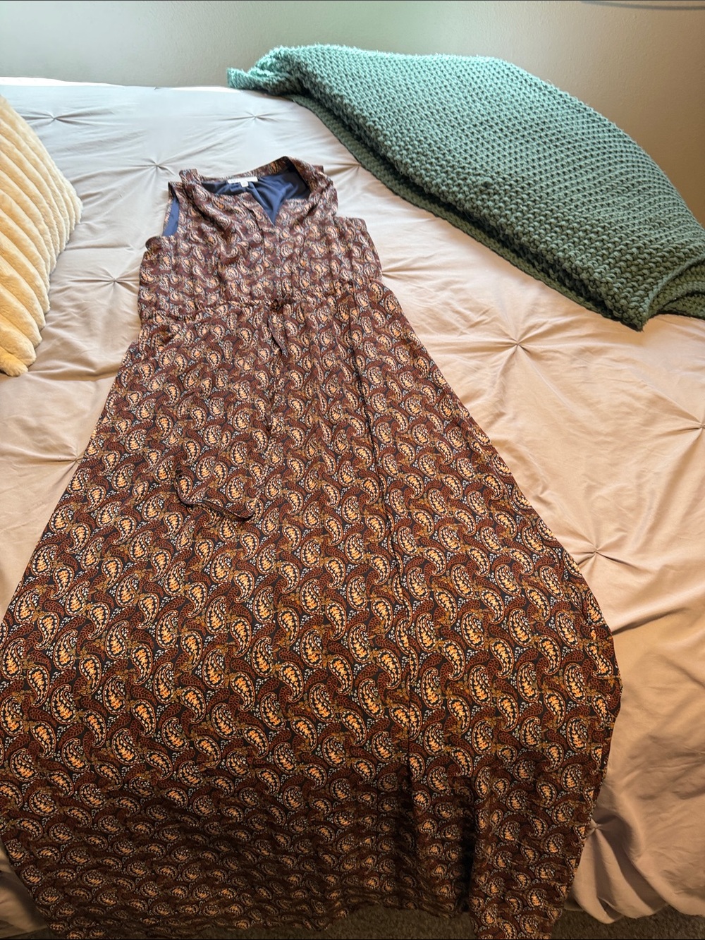 Sleeveless Paisley Maxi Dress in Brown